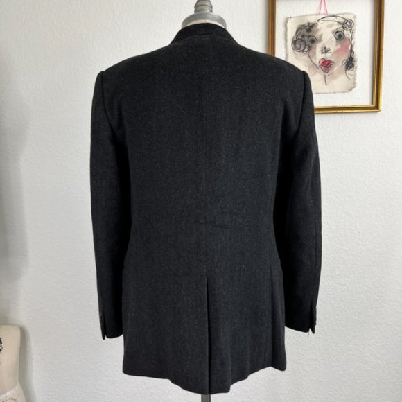Armani Cashmere Dark Gray Blazer Men's - Picture 9 of 10